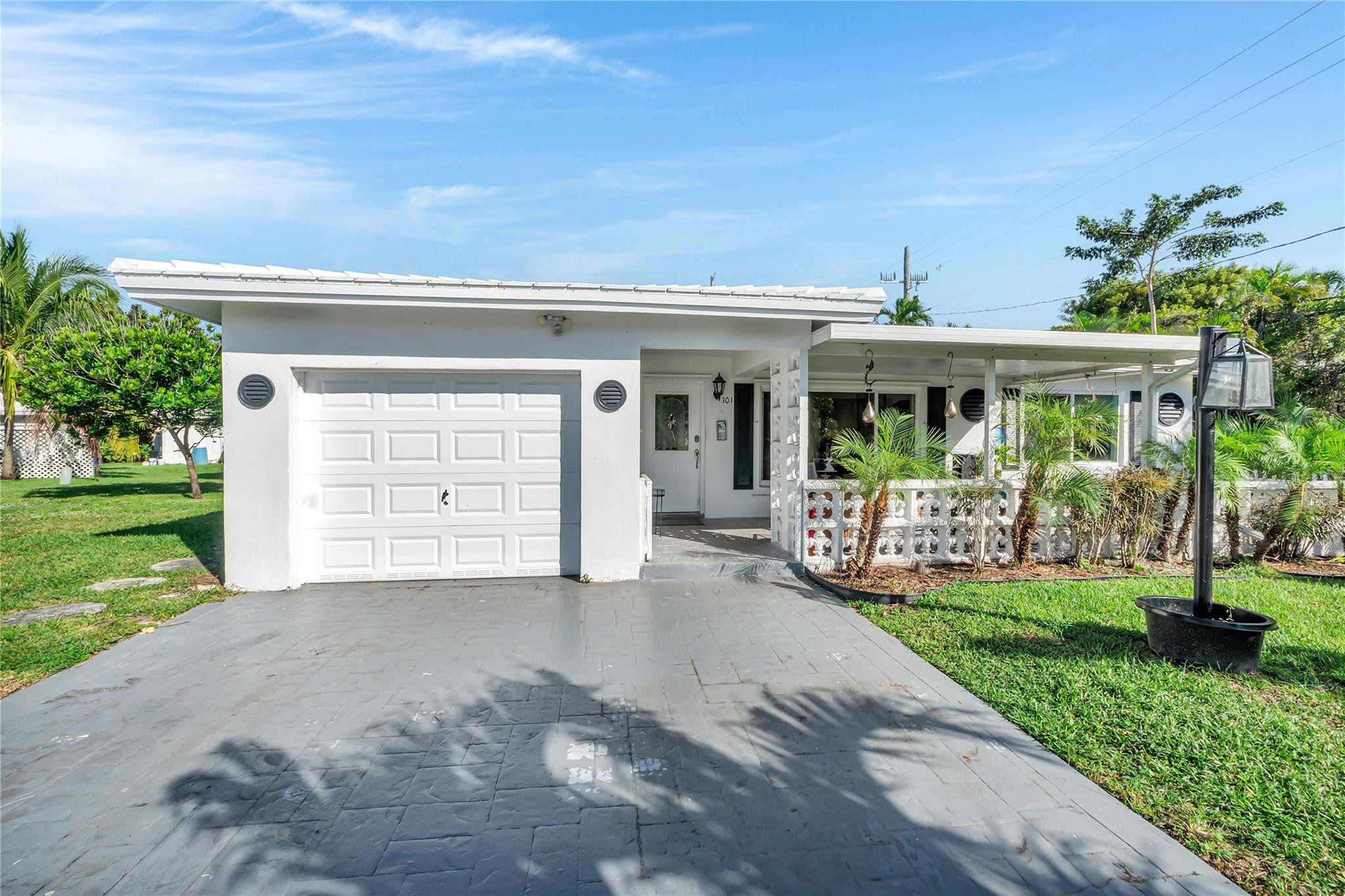 101 NW 32nd Court
