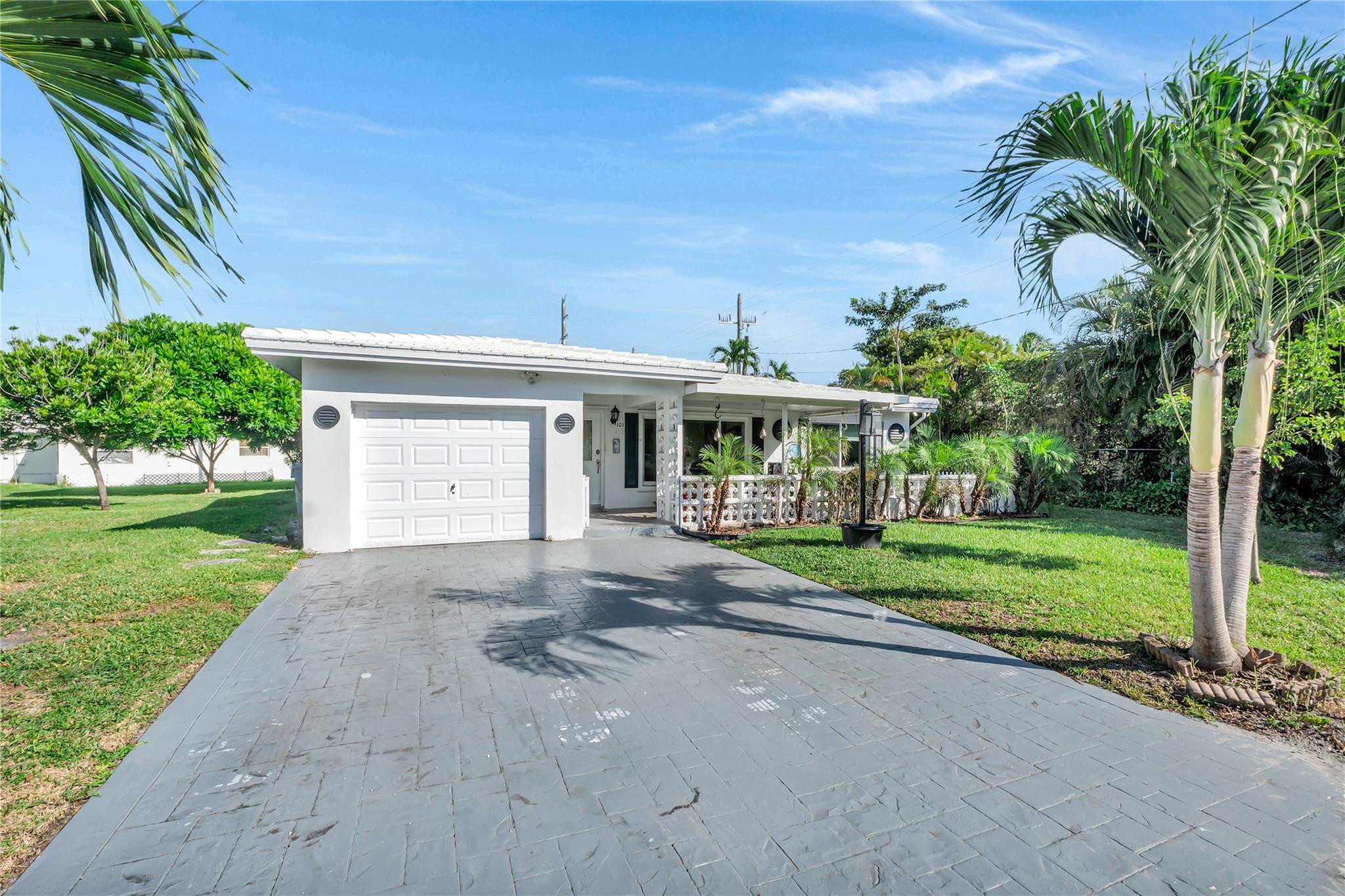 101 NW 32nd Court