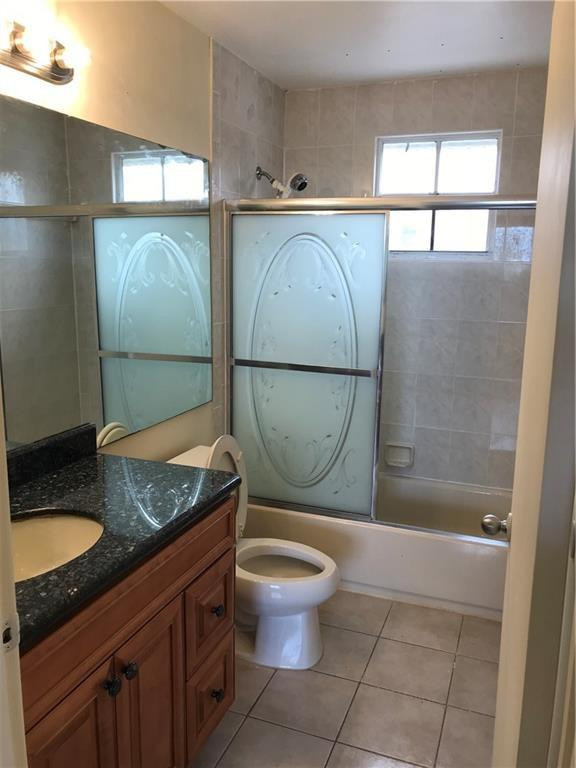 7061 SW 41st Place
