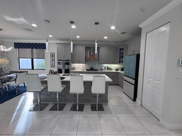 7289 Stella Lane