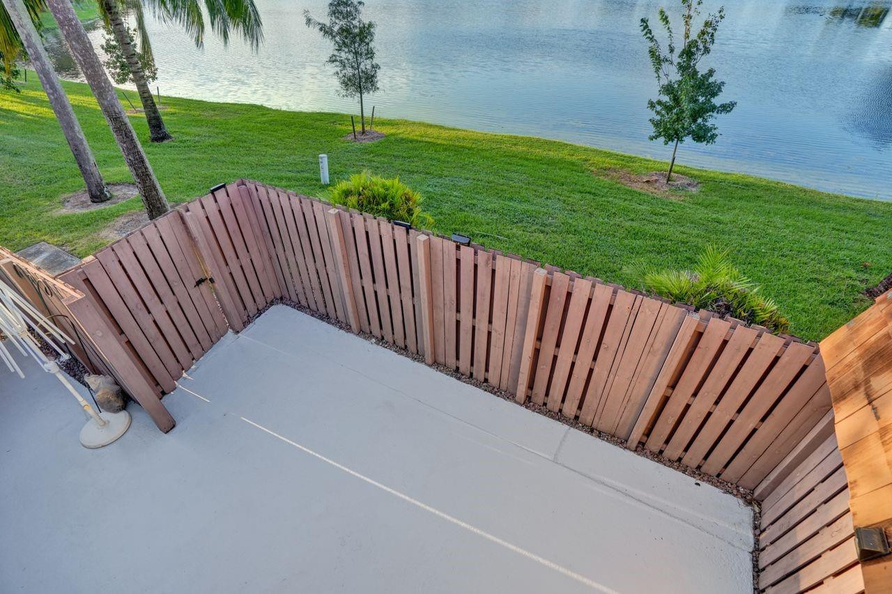 8339 S Coral Circle 8339