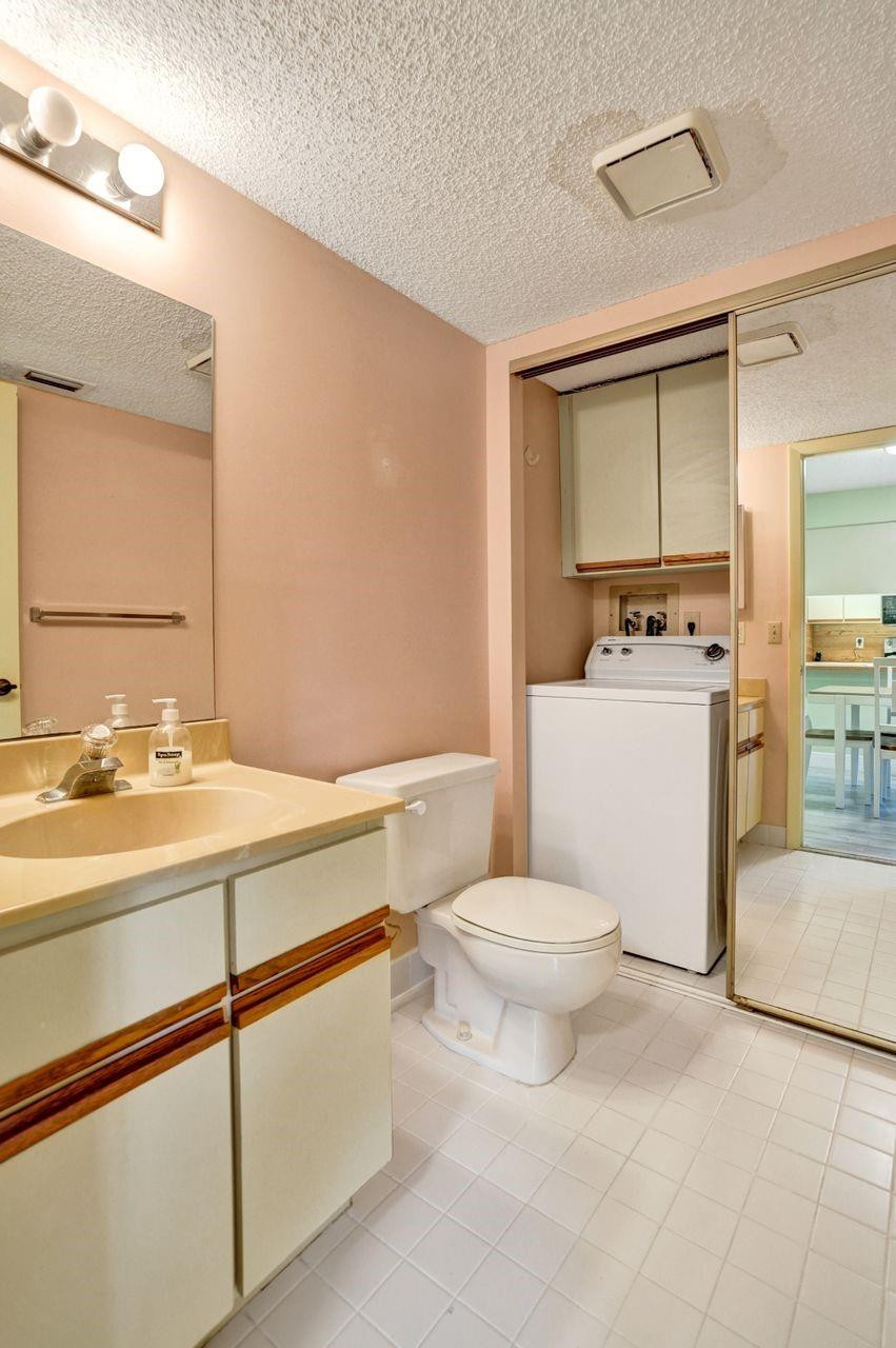 8339 S Coral Circle 8339