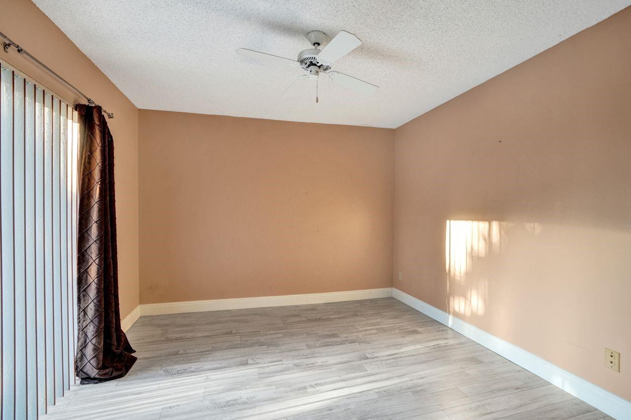 8339 S Coral Circle 8339