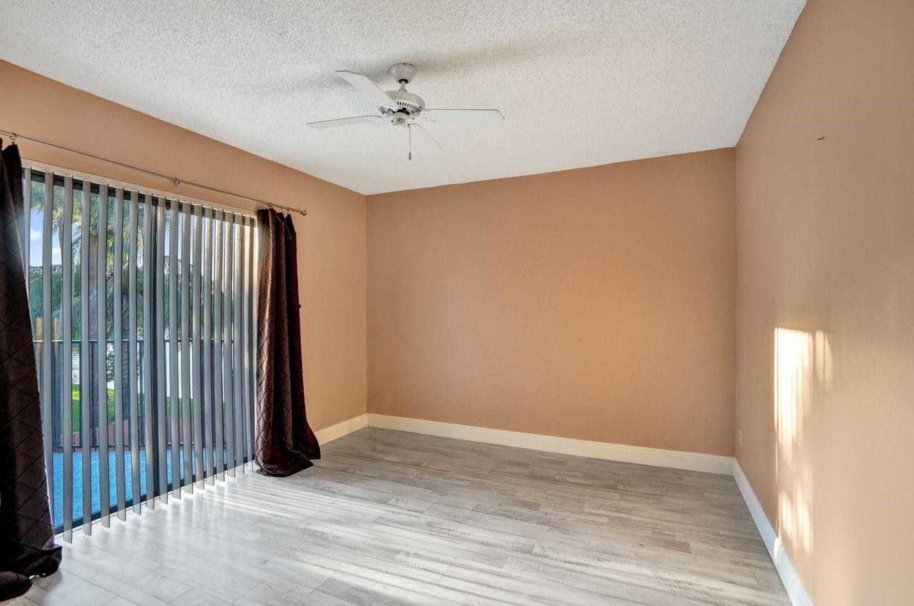 8339 S Coral Circle 8339