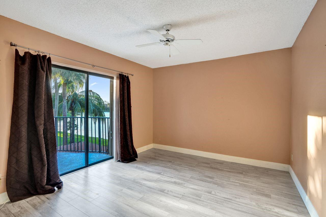 8339 S Coral Circle 8339