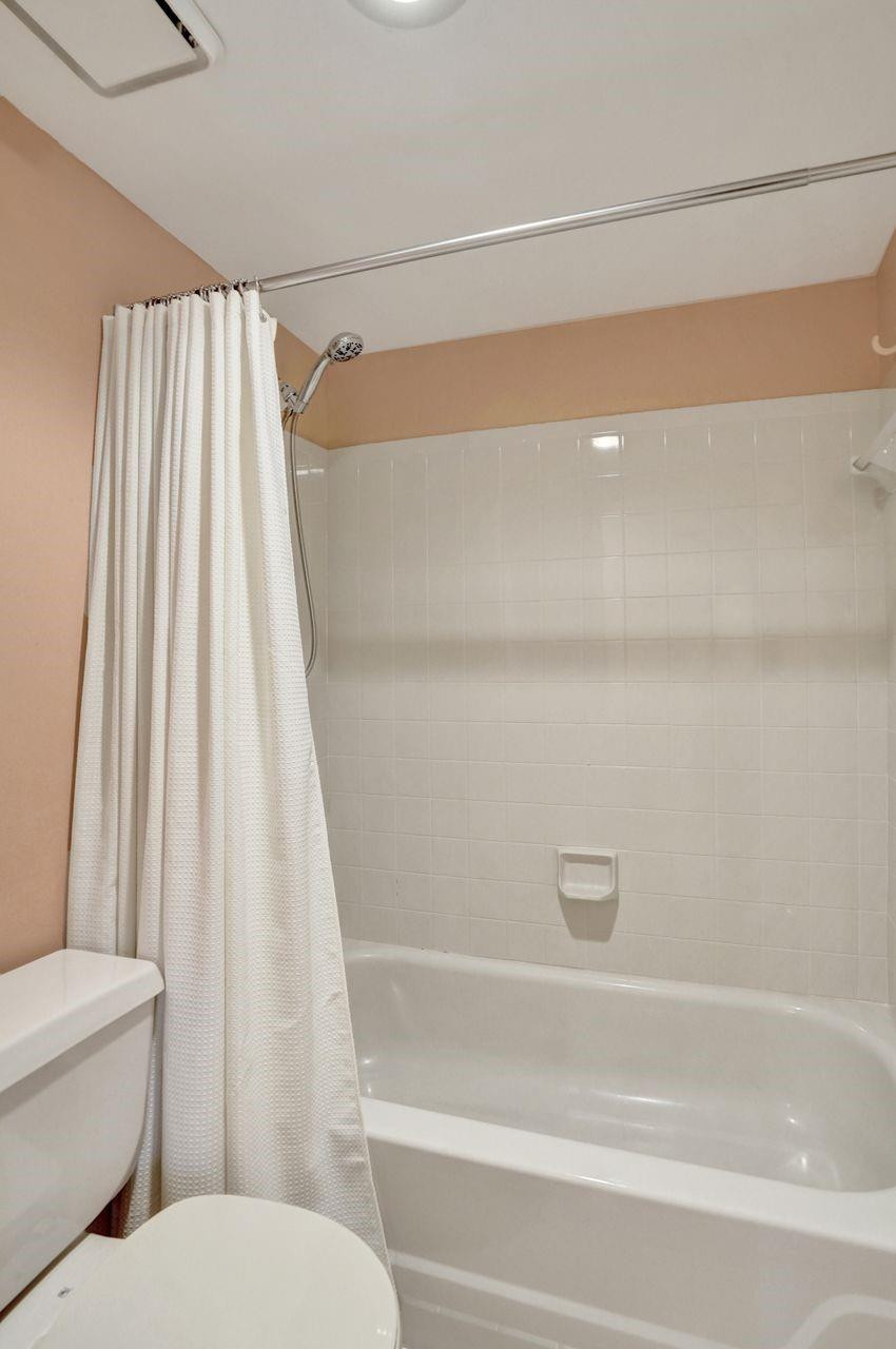 8339 S Coral Circle 8339