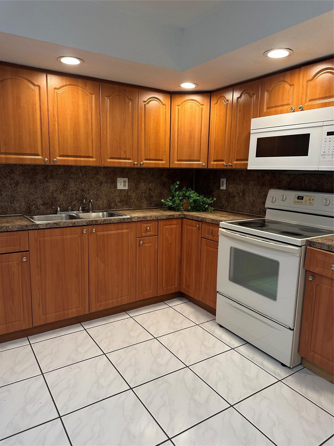 8420 SW 133rd Avenue Road 106