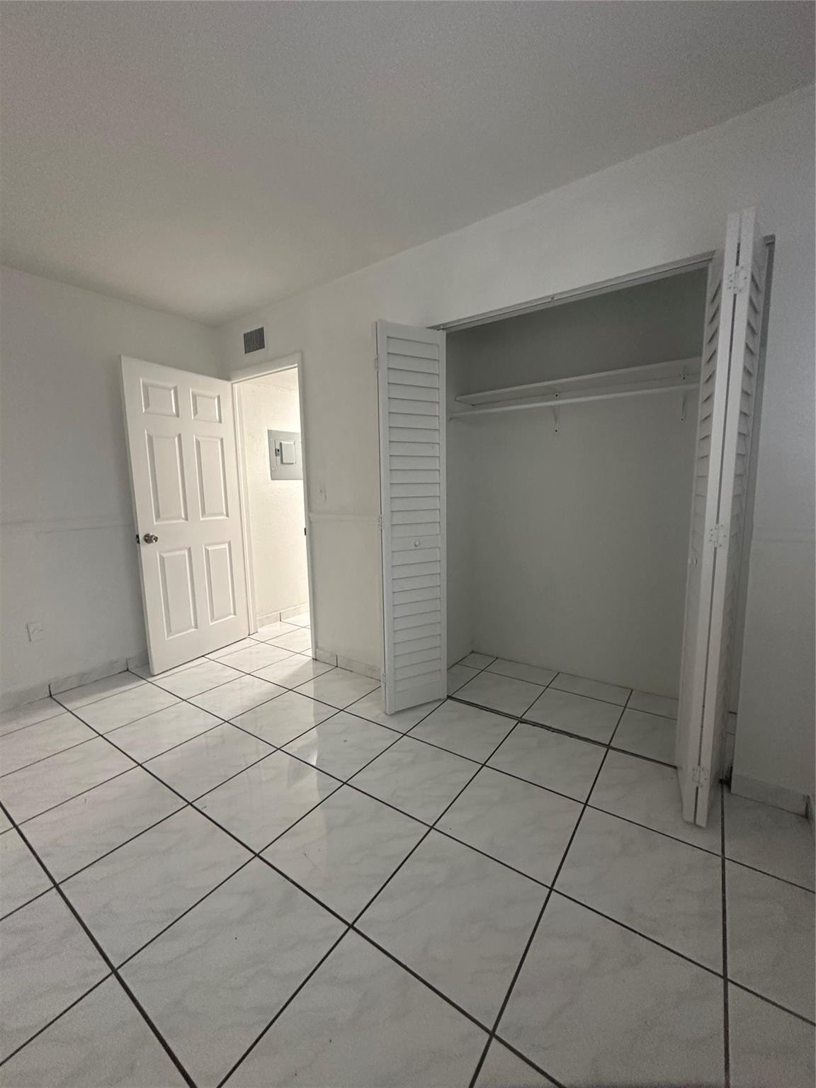 8420 SW 133rd Avenue Road 106