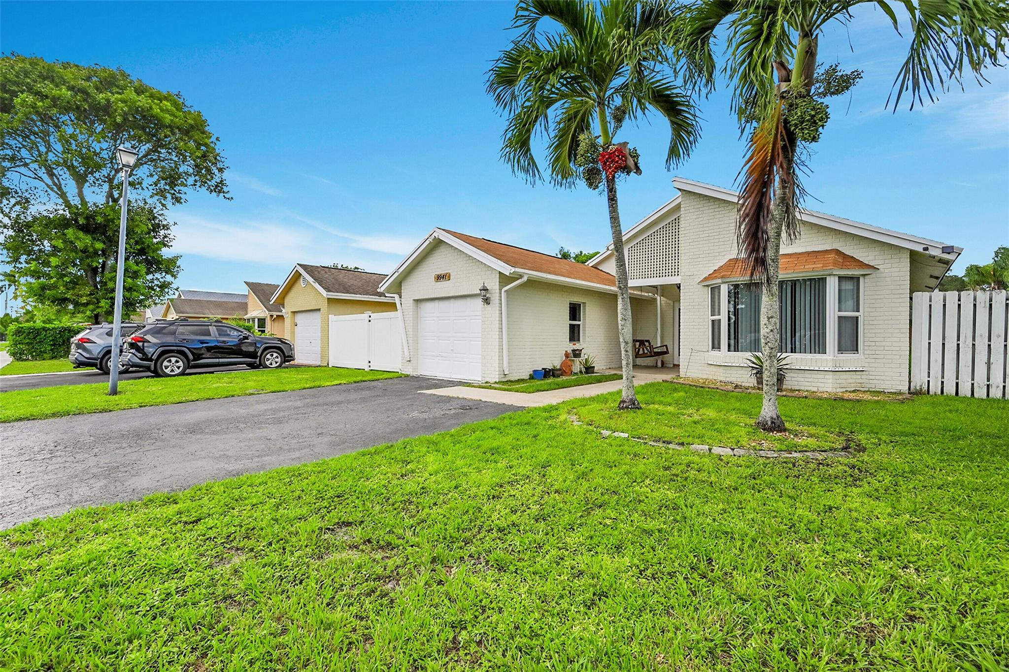 9941 NW 45th Street