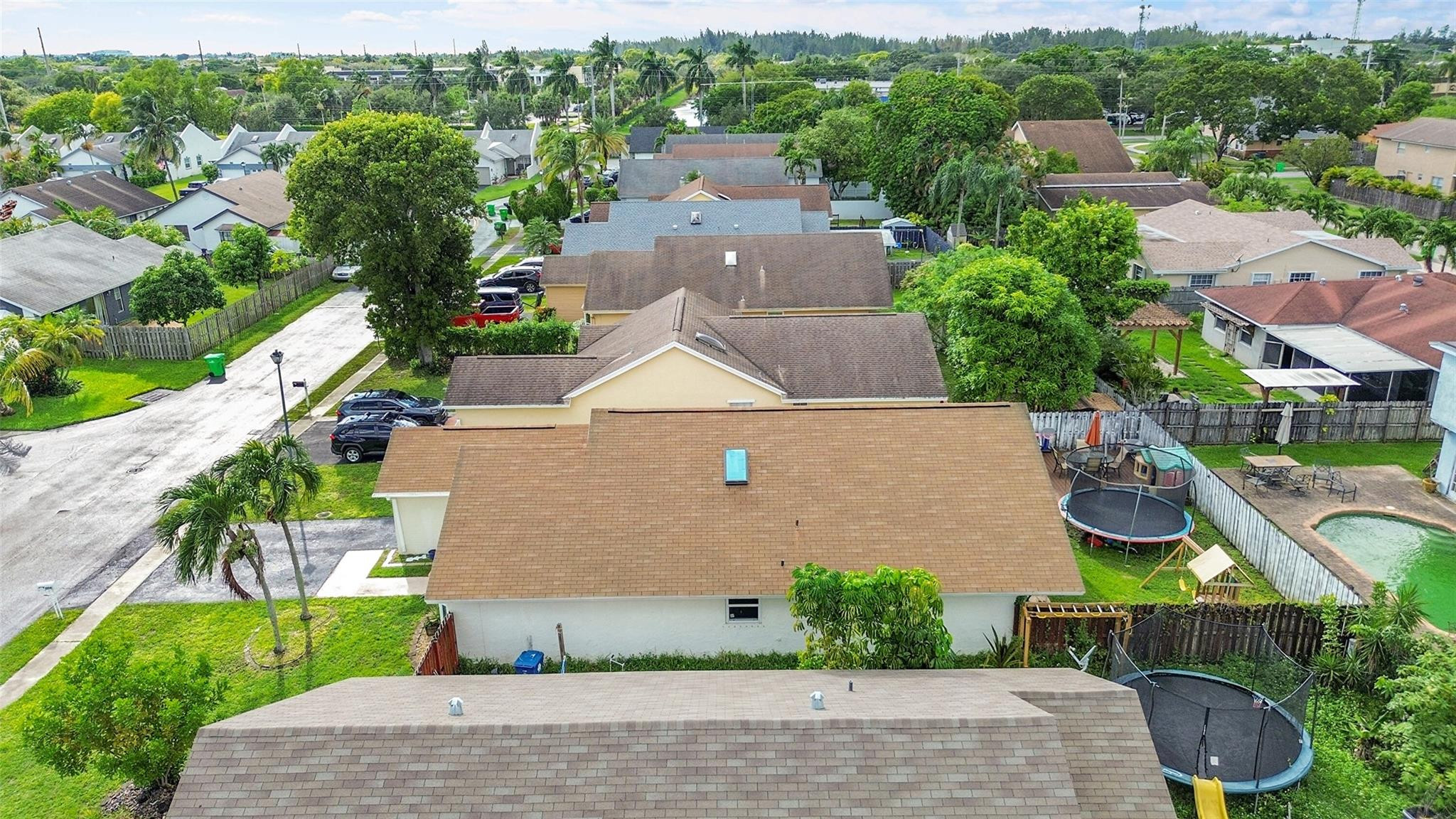 9941 NW 45th Street