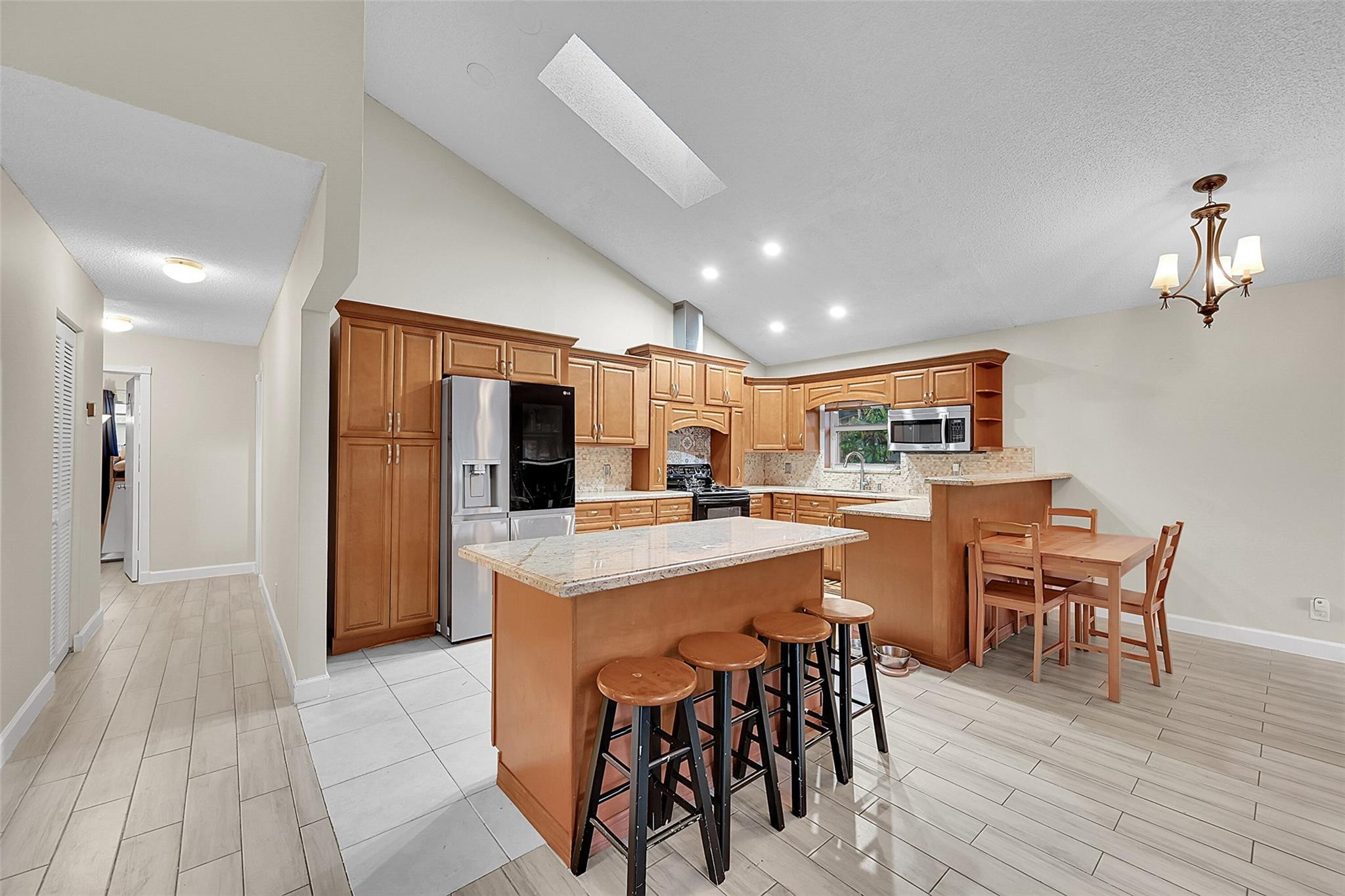 9941 NW 45th Street