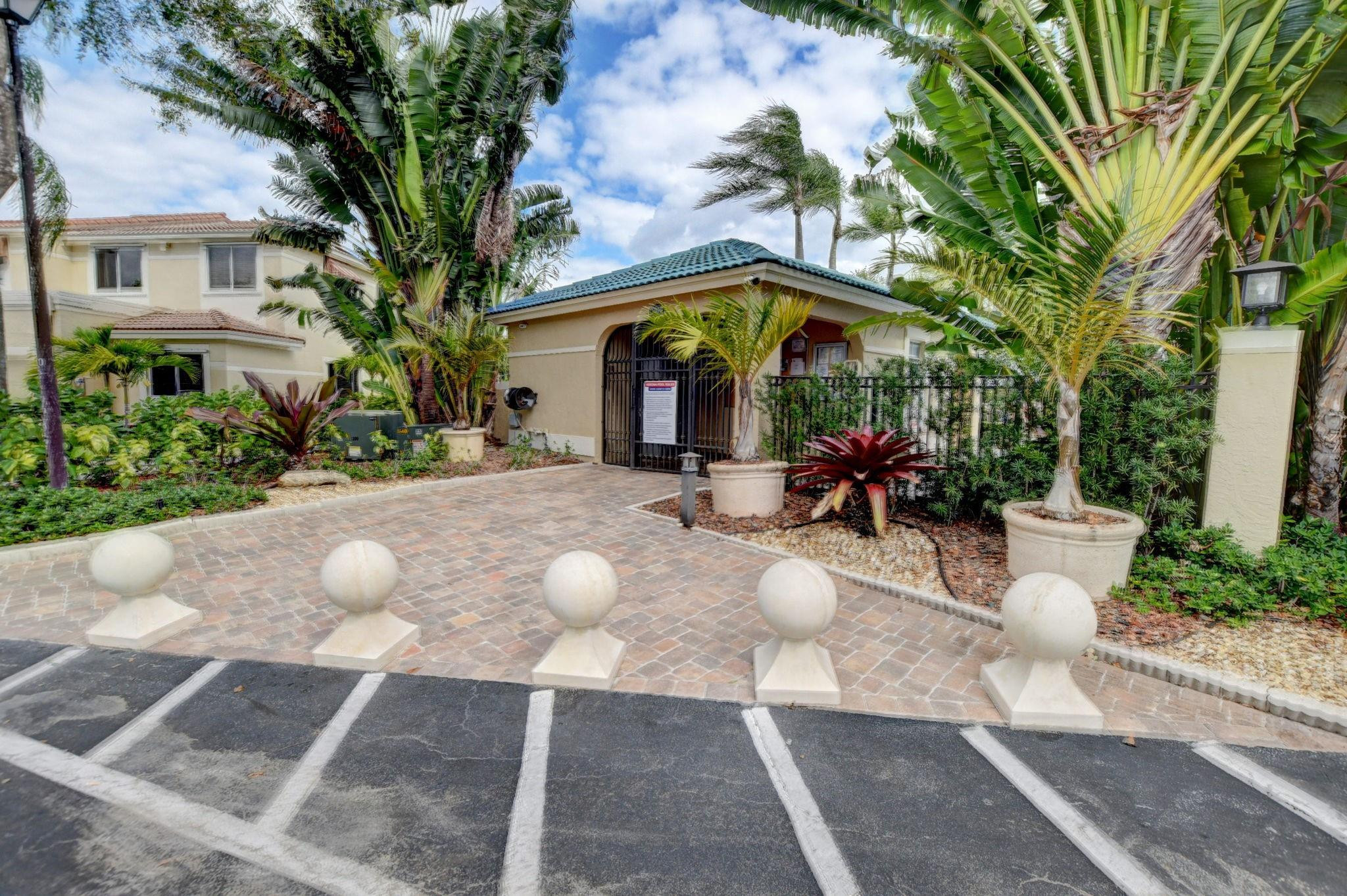 3473 Deer Creek Palladian Circle