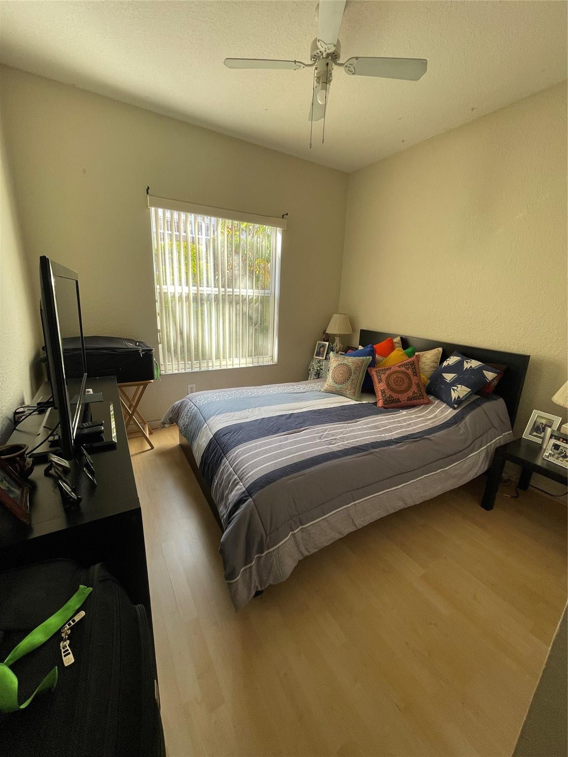 932 NW 126th Terrace