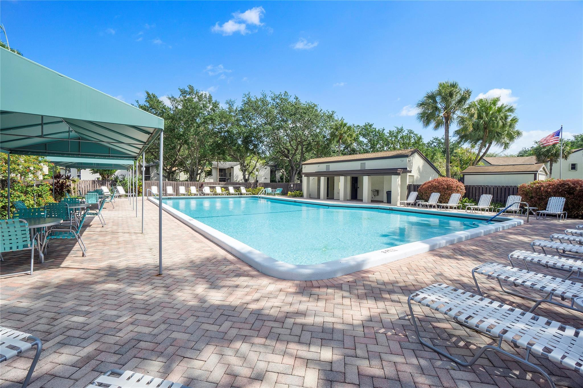 3246 Carambola Circle S 3246