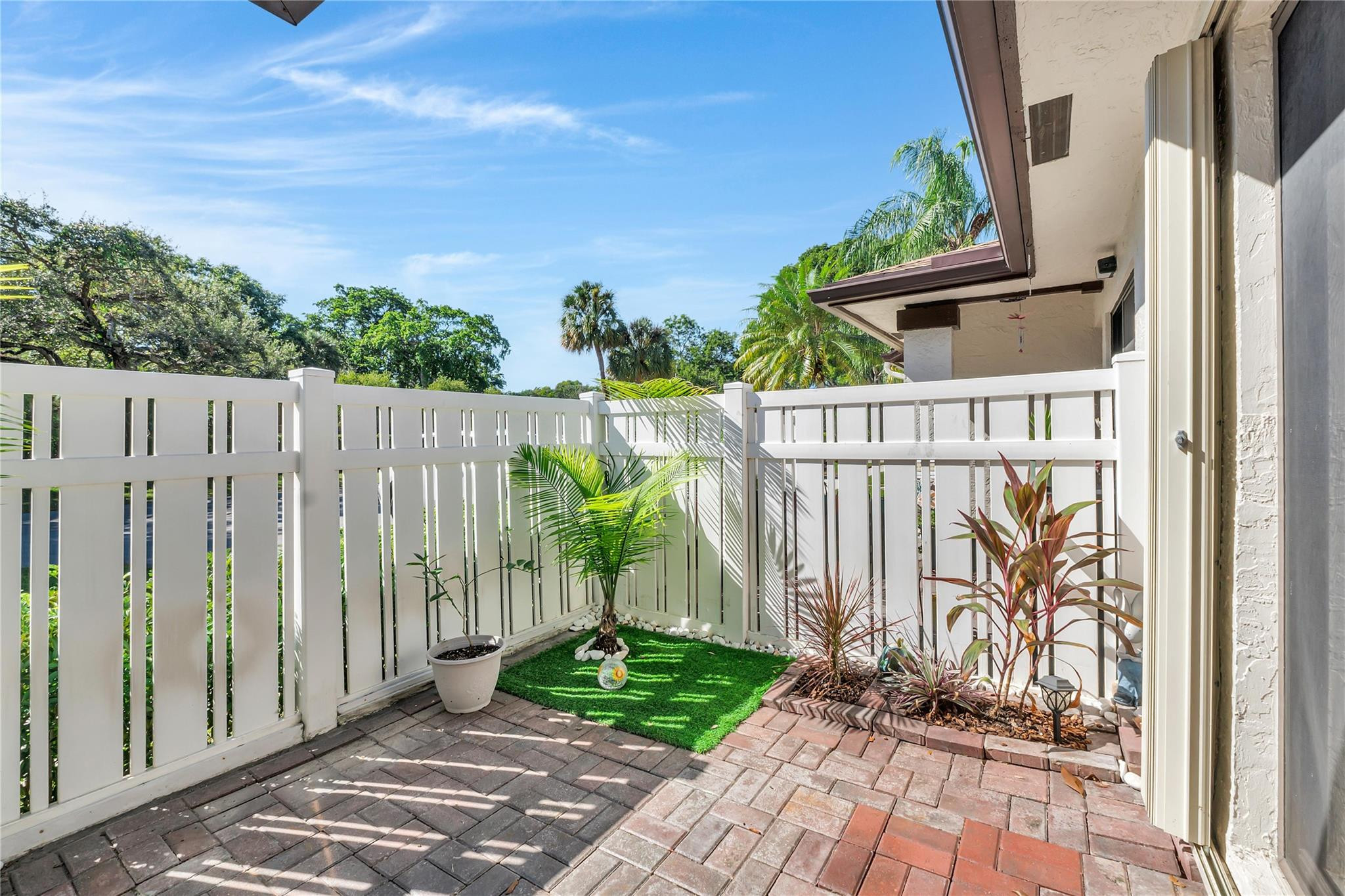 3246 Carambola Circle S 3246