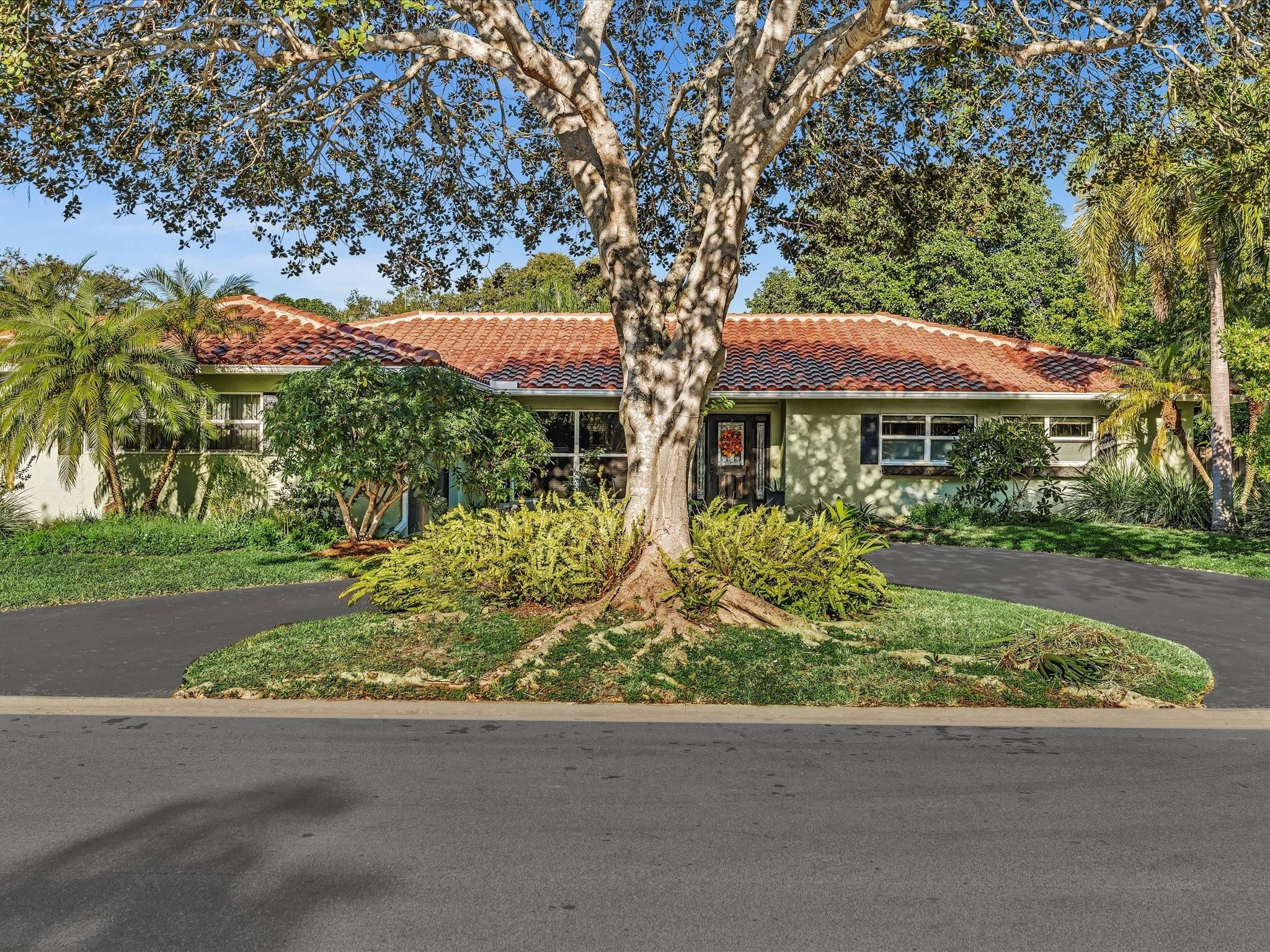 2074 NW 103rd Terrace