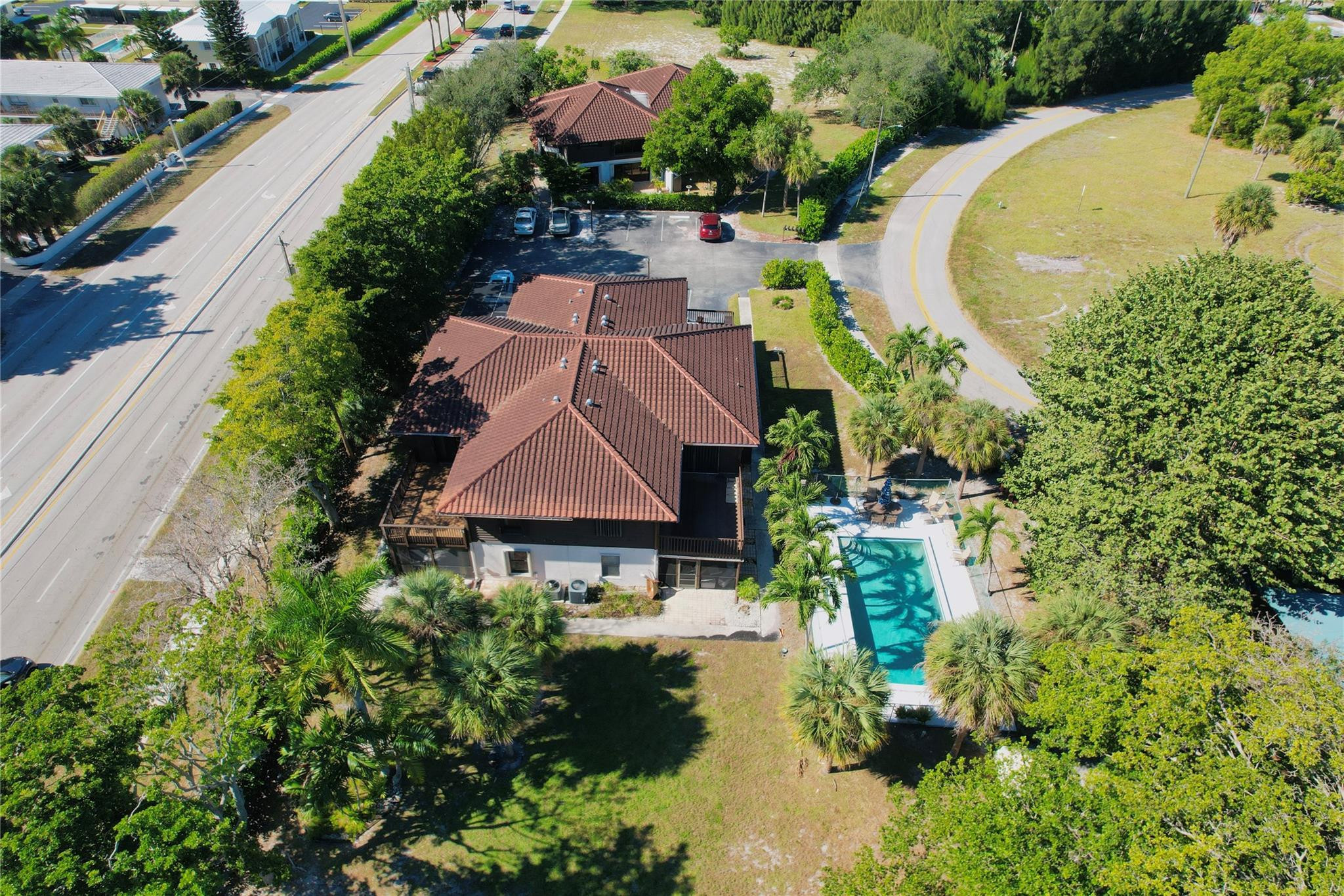 444 Pine Circle 4