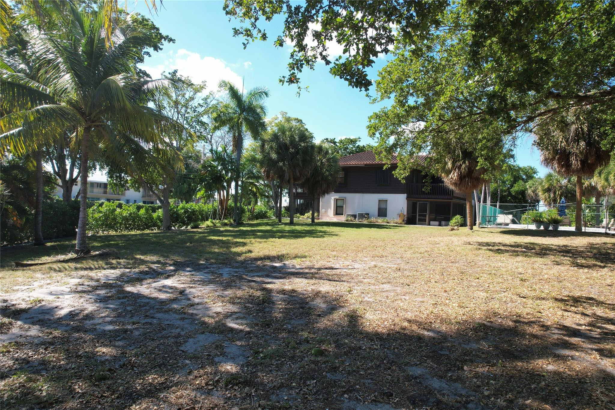 444 Pine Circle 4