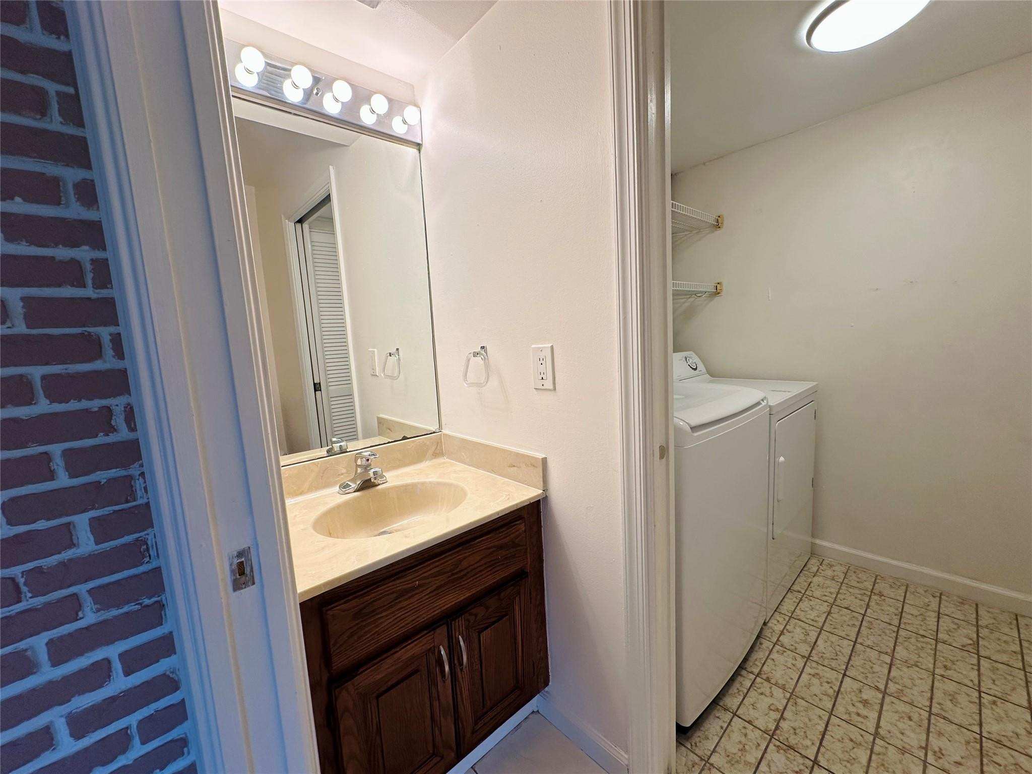 444 Pine Circle 4