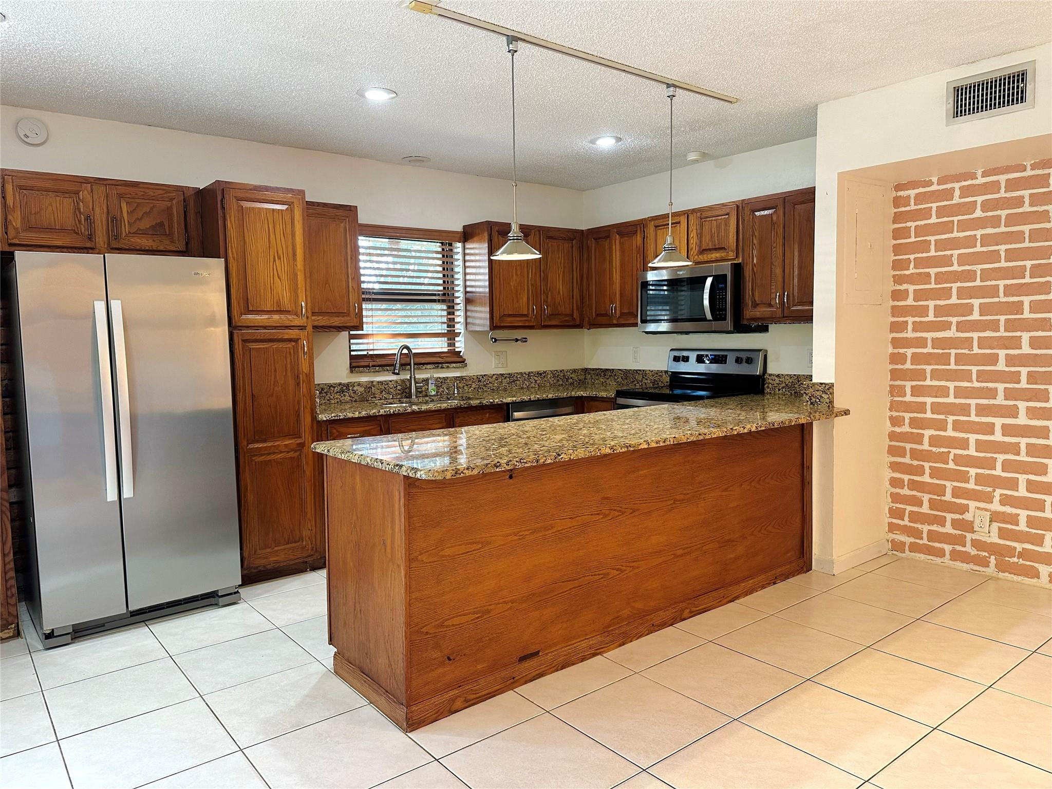 444 Pine Circle 4