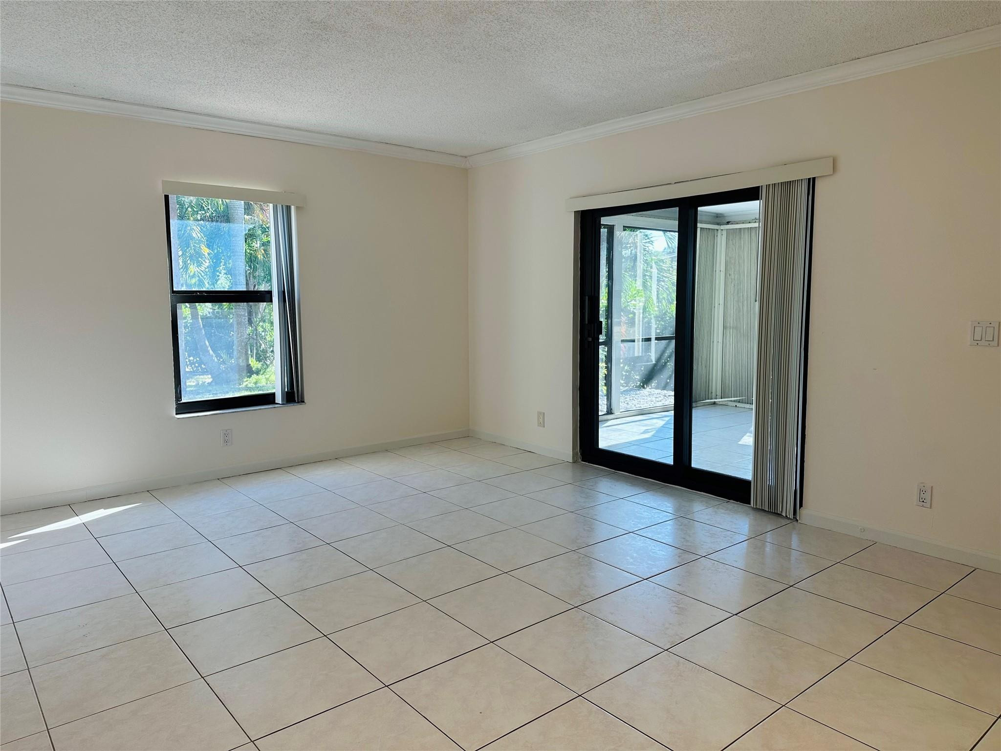 444 Pine Circle 4