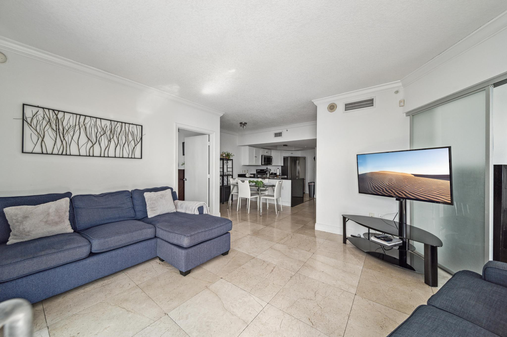 1750 N Bayshore Drive 4315