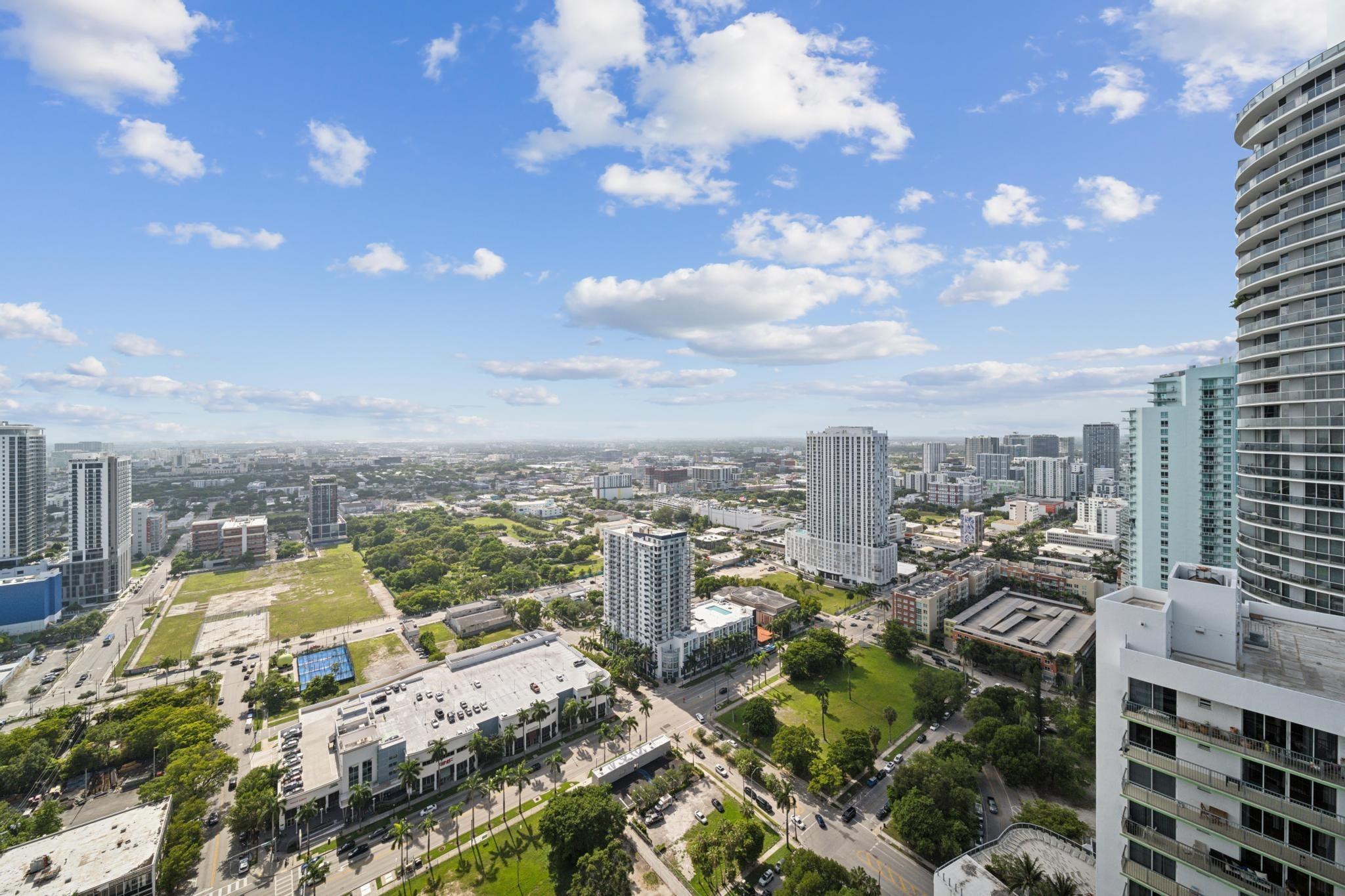 1750 N Bayshore Drive 4315