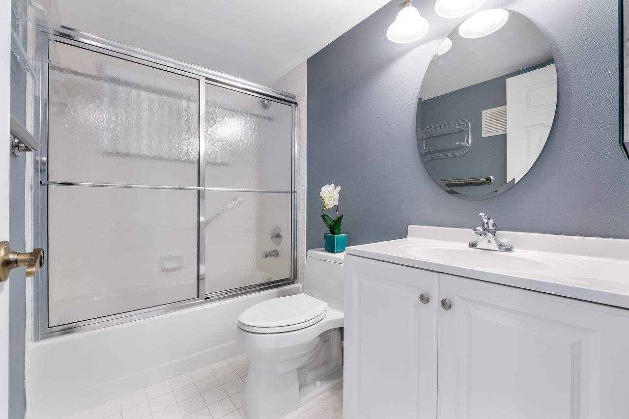 10382 NW 24th Place 201