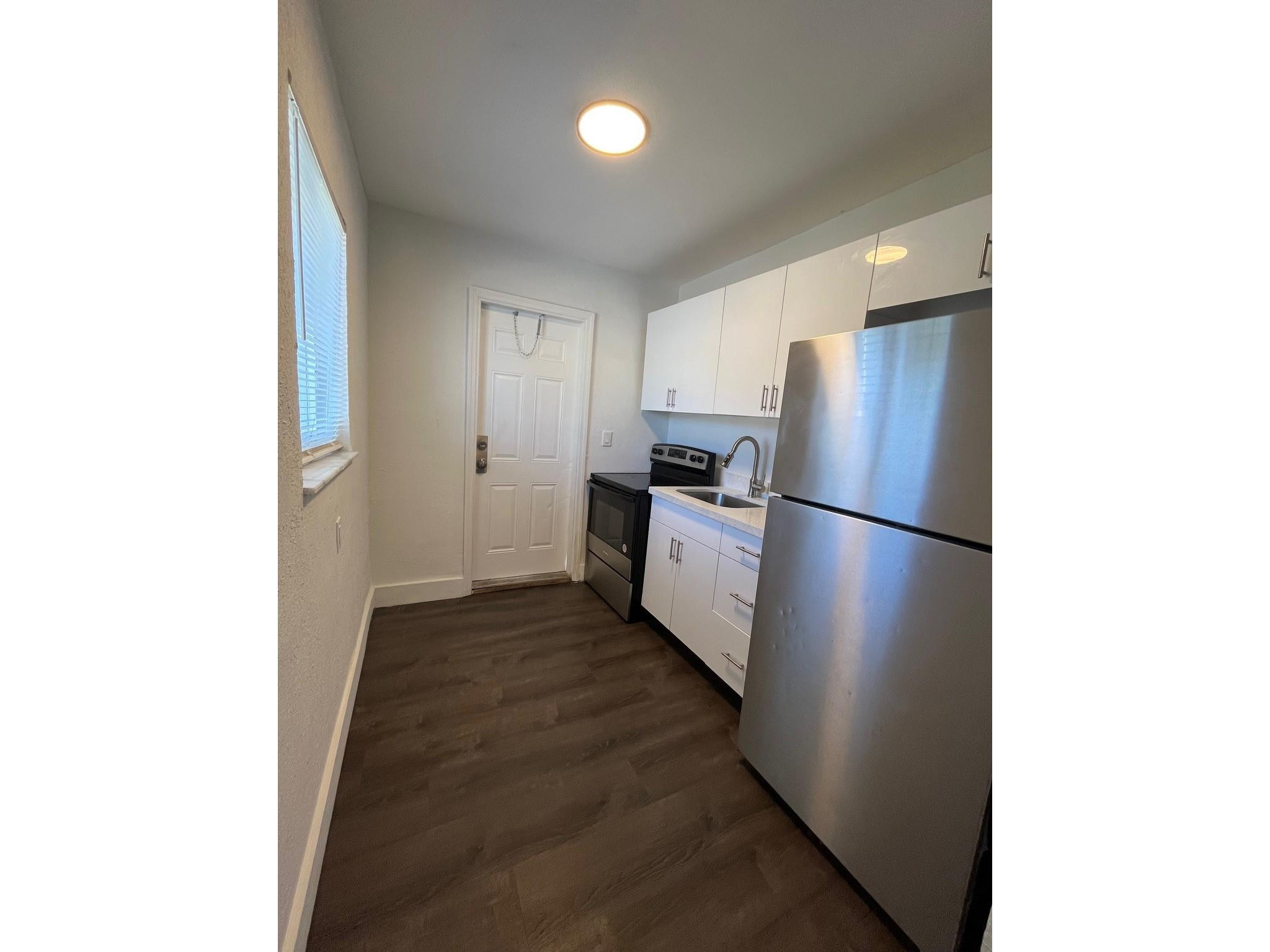 2300 NW 6th Street 3
