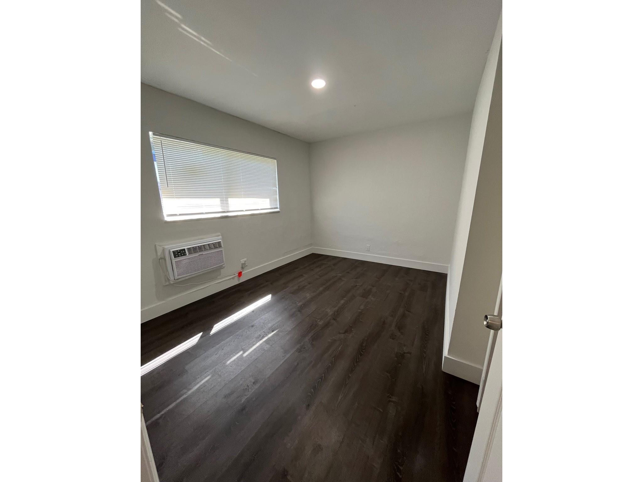2300 NW 6th Street 3