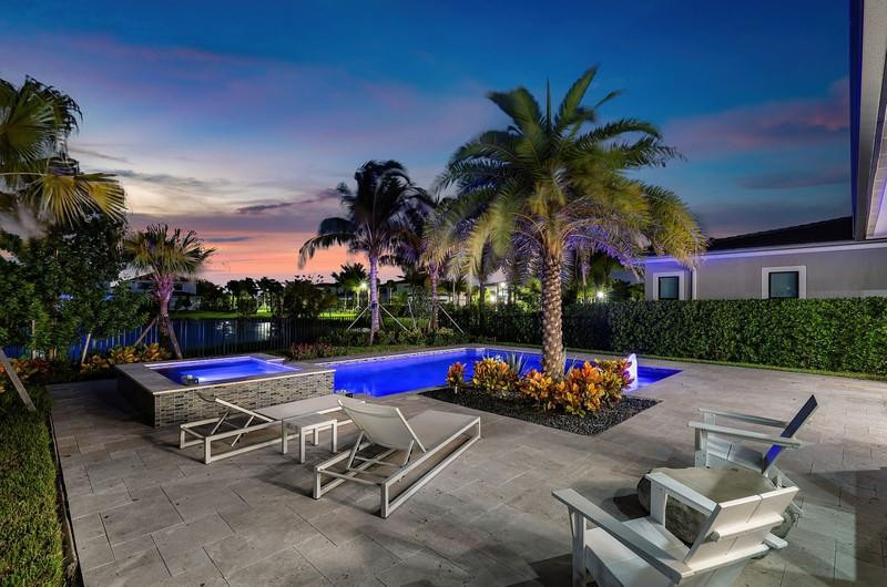 12676 Solana Bay Circle