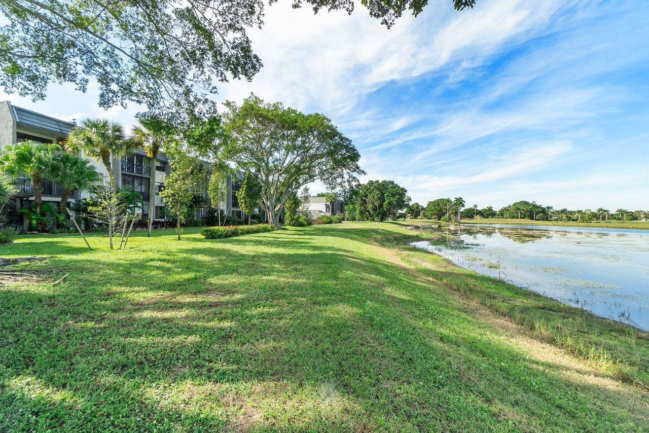 4832 Esedra Court Apt 206