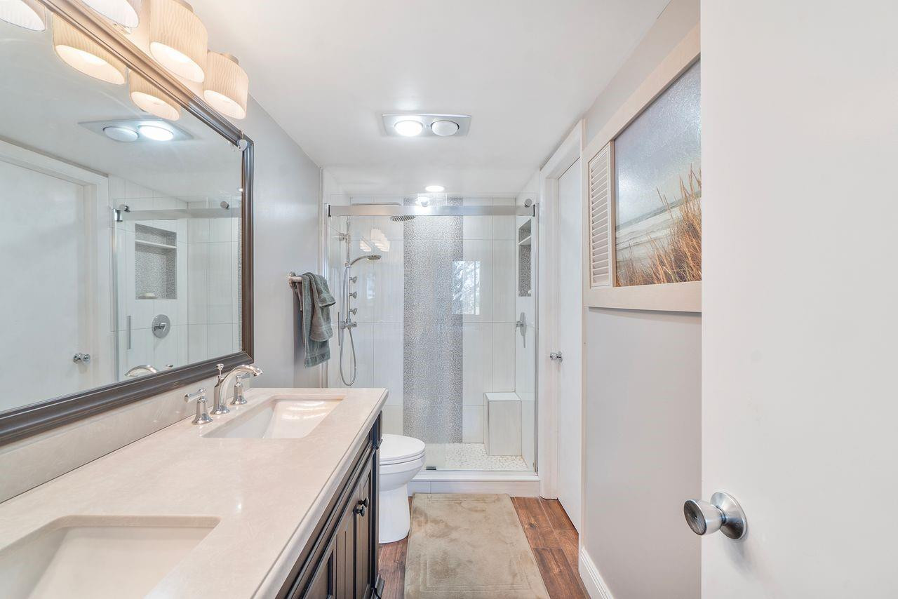 4832 Esedra Court Apt 206