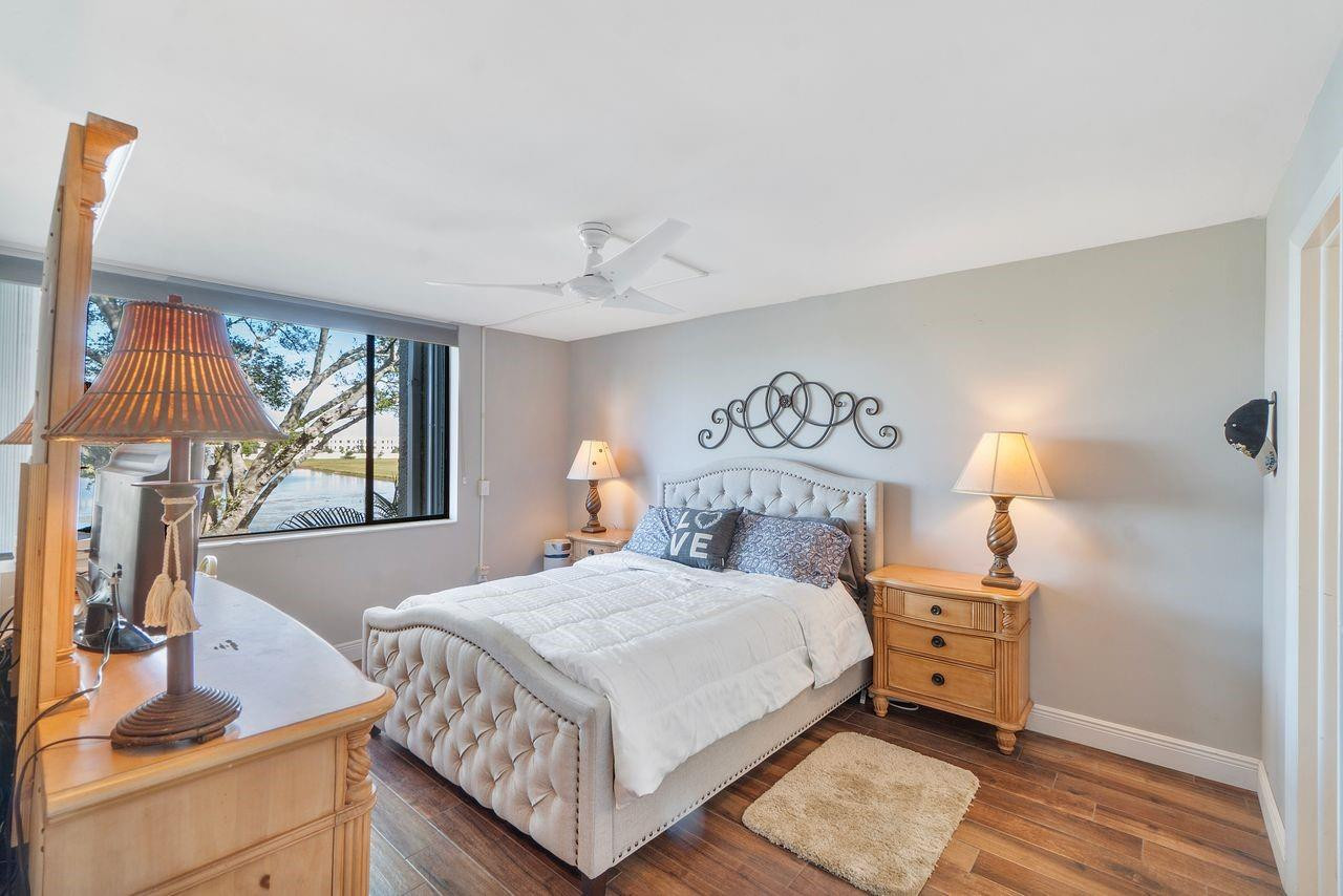 4832 Esedra Court Apt 206