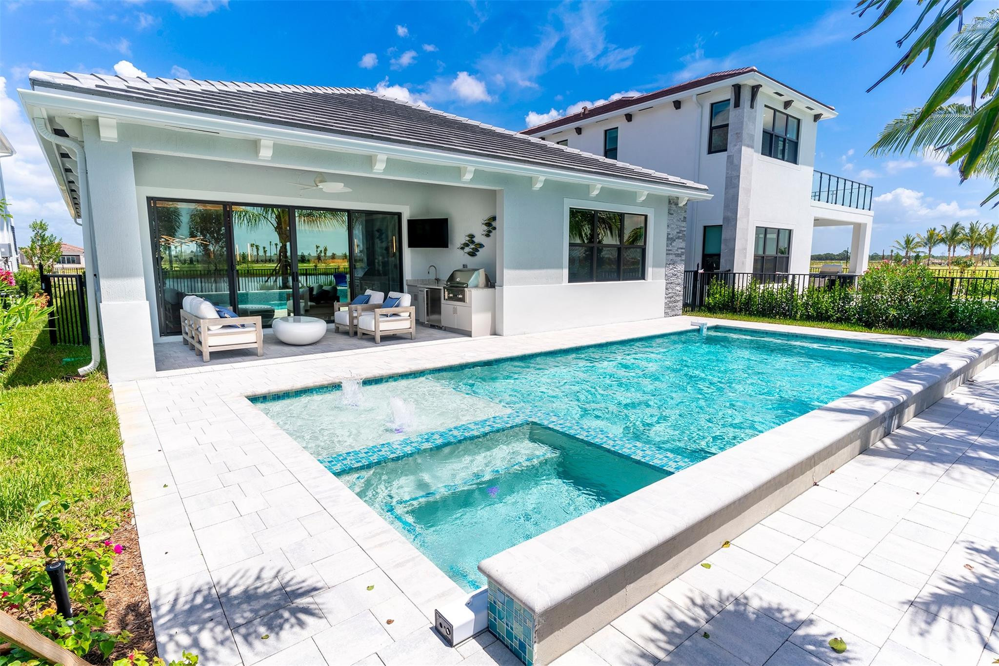 12664 Solana Bay Circle