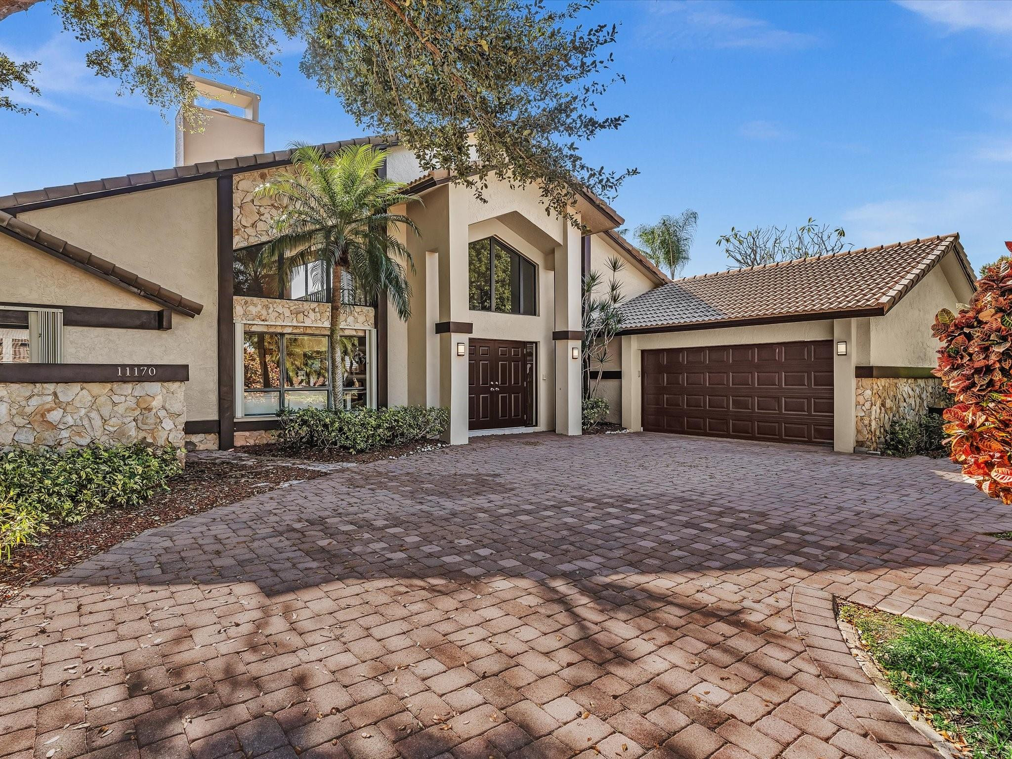 11170 NW 2nd Manor