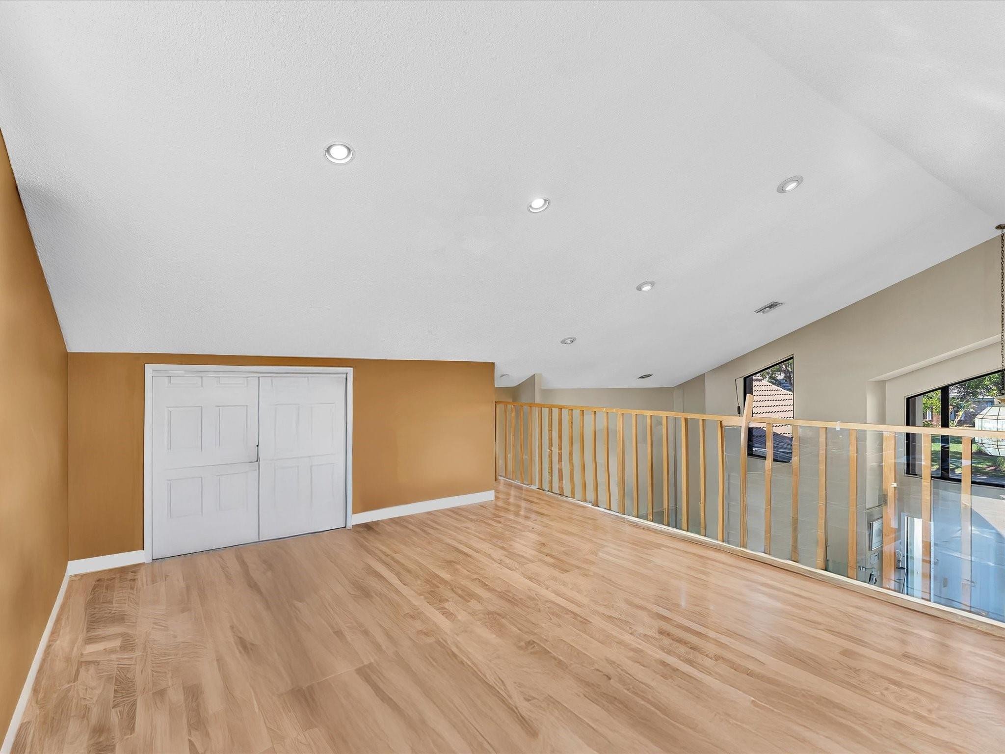 11170 NW 2nd Manor