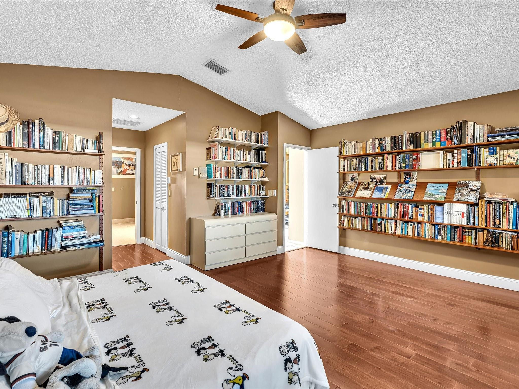 11170 NW 2nd Manor