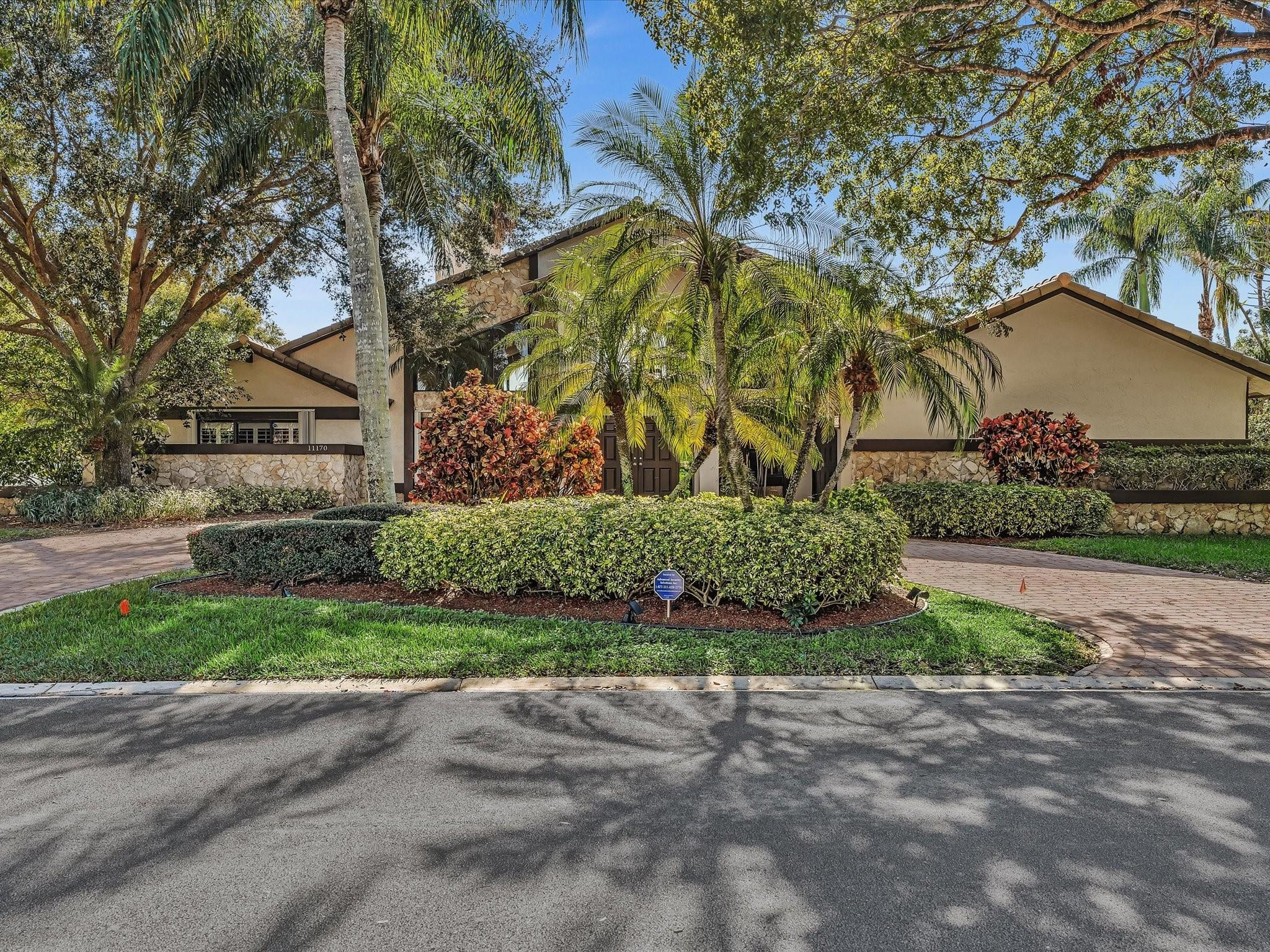 11170 NW 2nd Manor