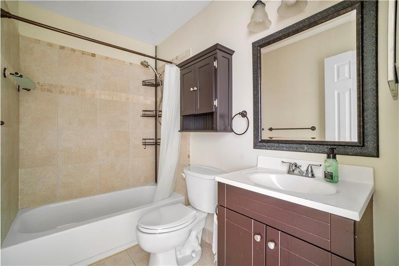 9769 Riverside Drive 71-2