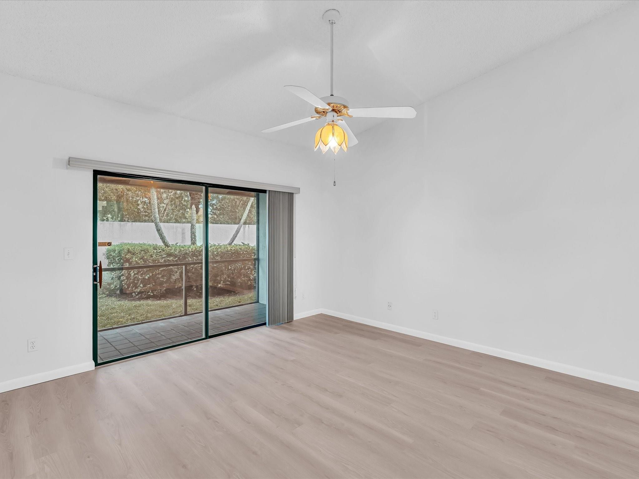6796 N Pine Island Road 6796