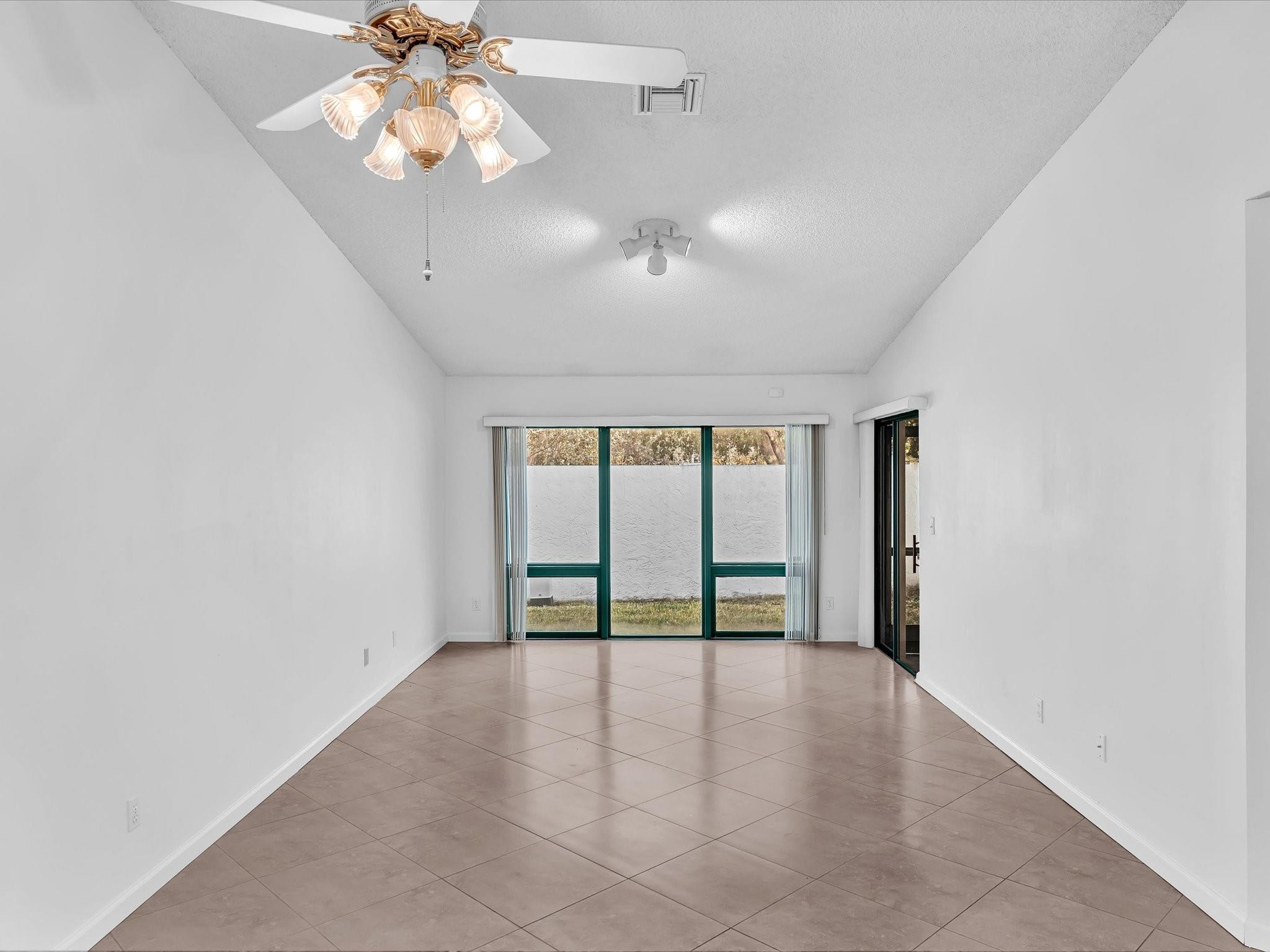 6796 N Pine Island Road 6796