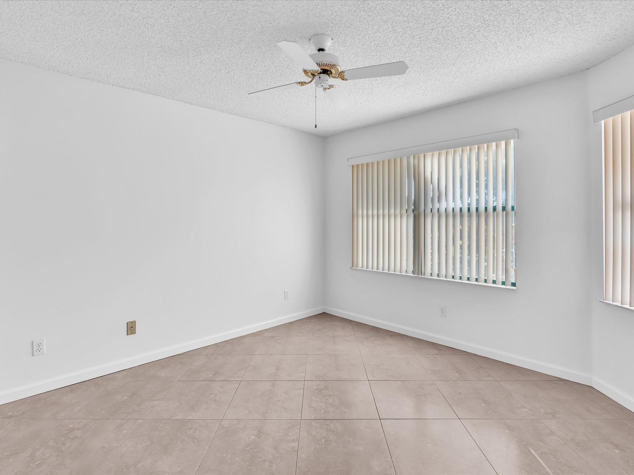 6796 N Pine Island Road 6796