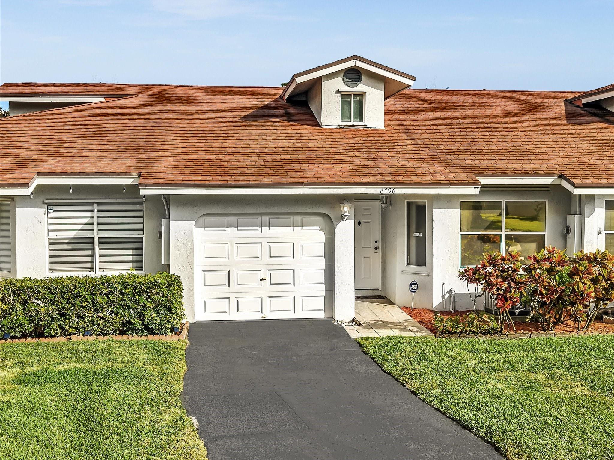 6796 N Pine Island Road 6796