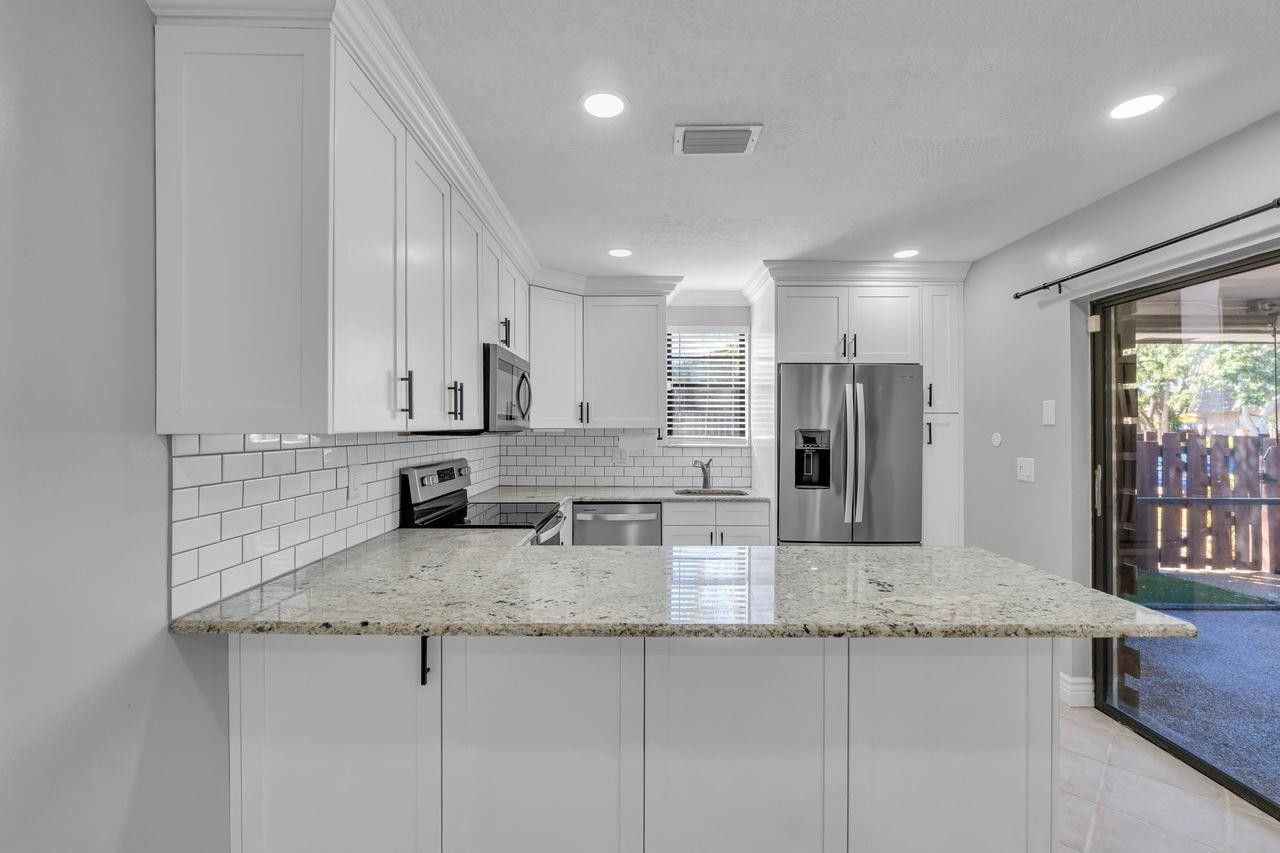 2675 NW 99th Avenue
