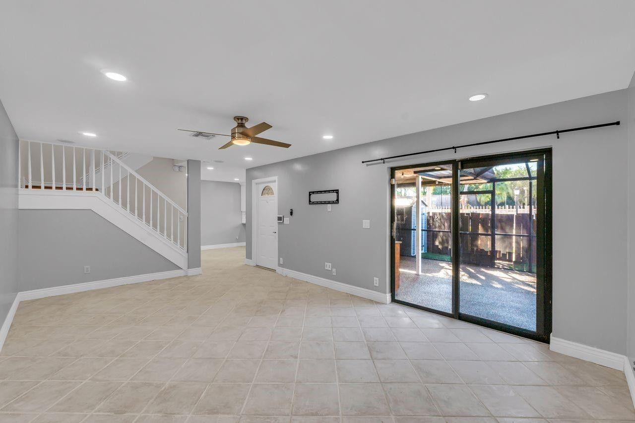 2675 NW 99th Avenue