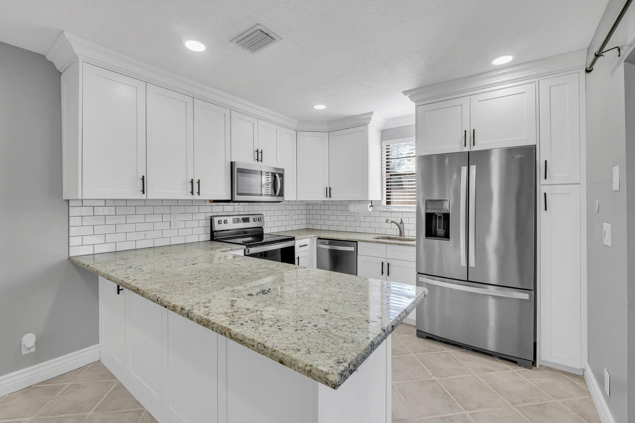 2675 NW 99th Avenue