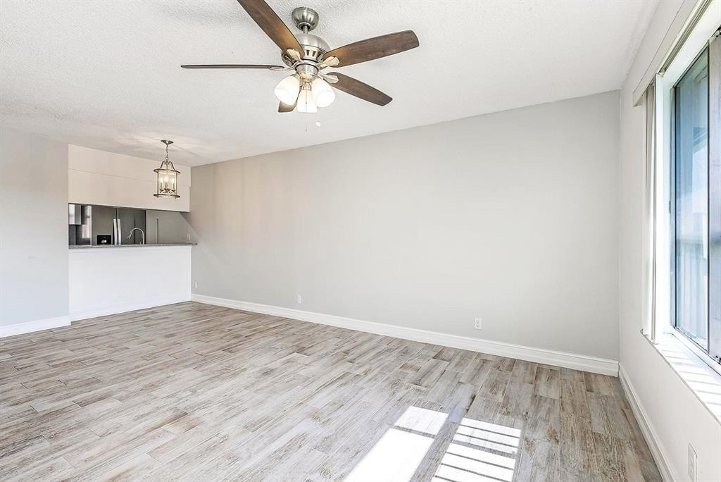 911 Twin Lakes Drive 3-N
