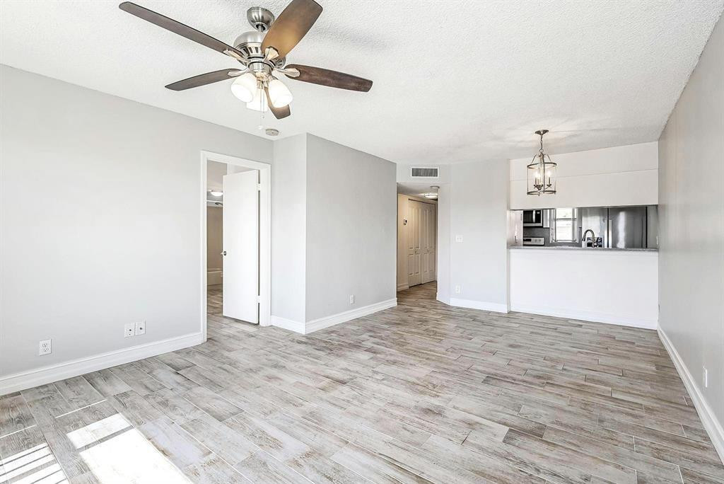 911 Twin Lakes Drive 3-N