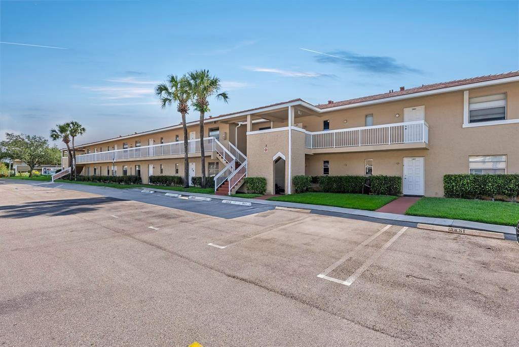 911 Twin Lakes Drive 3-N